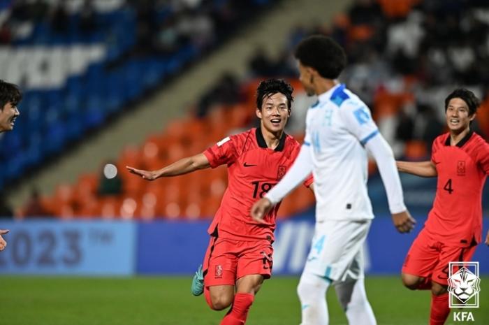 서울노년신문김은중호 박승호 22 동점골 사진대한축구협회 제공