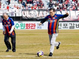 수원FC 구단주 이재준 수원시장, “선수들의 열정과 투혼, 시민들의 응원으로 승리하자!” 기사 이미지