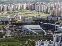 충남도 AI 시대 ‘정신건강’ 어떻게 지킬까 기사 이미지