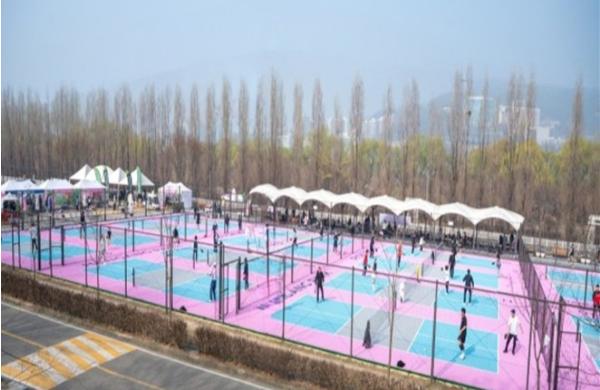 서울시, 테니스·탁구 장점 결합 한강에 피클볼장 4월 16일부터 시민 이용 가능